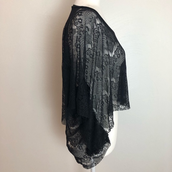 UNIF Black Lace Crop Top - Picture 3 of 7